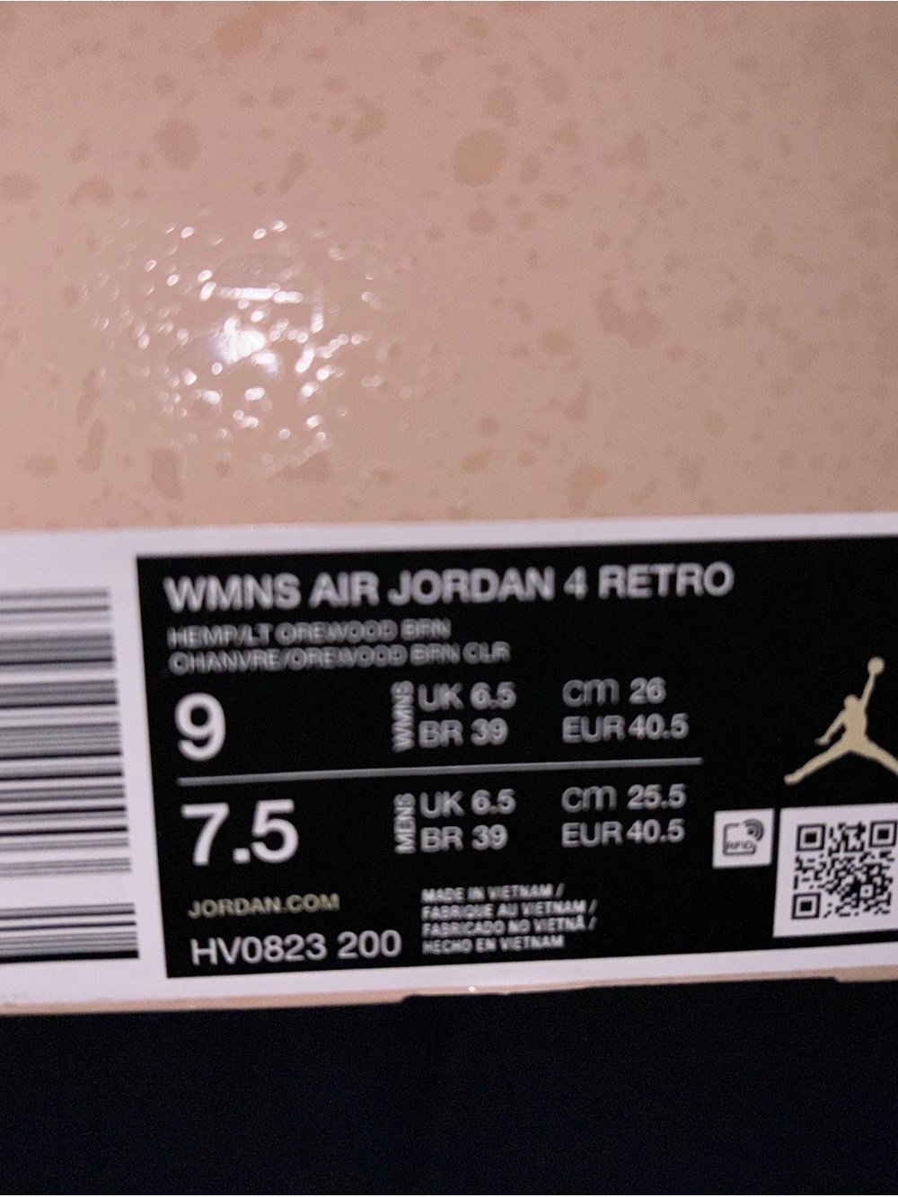 Air Jordan 4 Retro Women’s - Picture 2 of 5